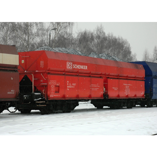 Wagon towarowy, samowyładowczy, typ Fad z ładunkiem wegla. DB Cargo Roco 56339 H0 1:87